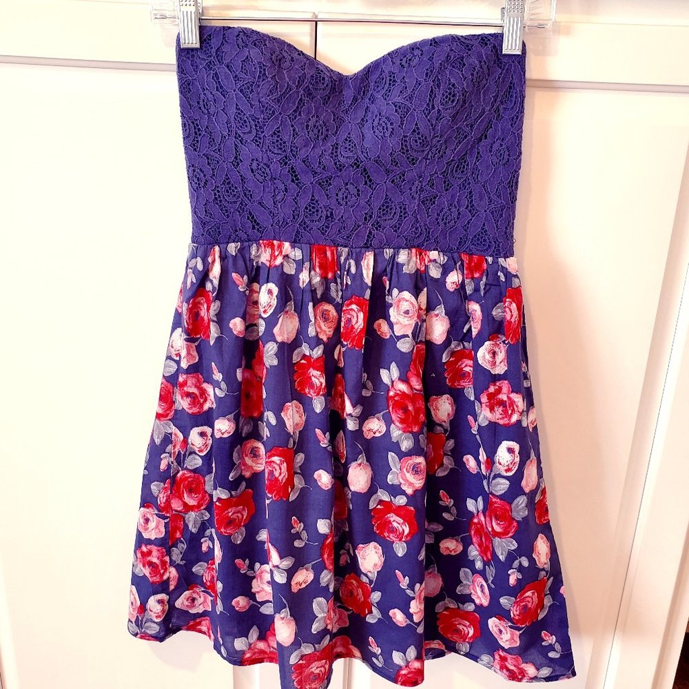 Women's Strapless Sleeveless Dress  Size 5